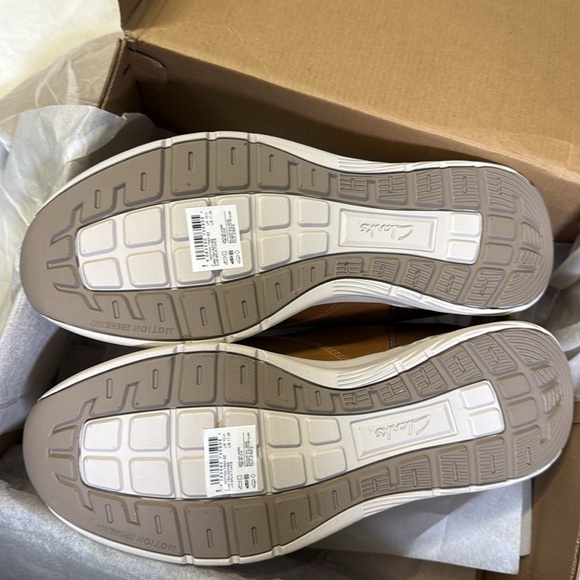 Clarks Collection Men's Motion Trek EZ Dark Tan Leather Shoes- 11W - Picture 7 of 7